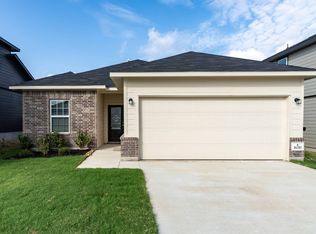 16311 Ginger Xing, Elmendorf, TX 78112