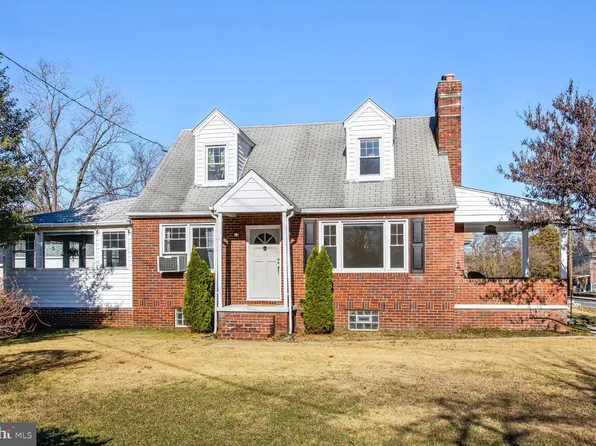 4400 38th St, Brentwood, MD 20722