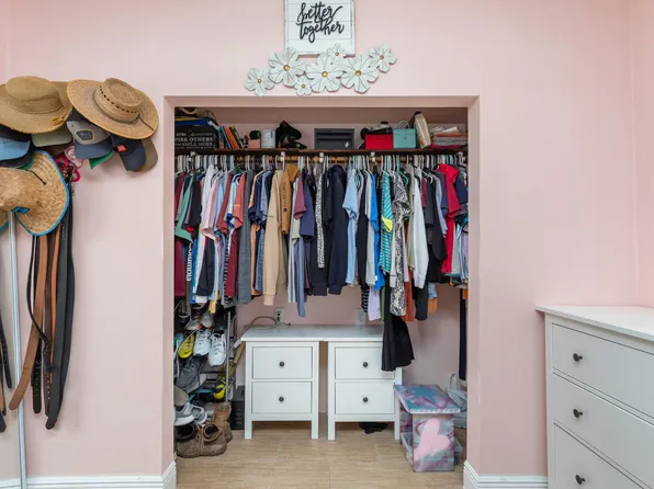 5819 Monroe Street, Hollywood, FL 33023