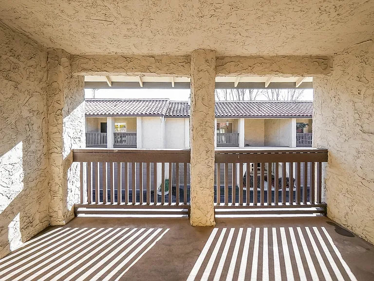 24054 La Paz Way — Photo 30