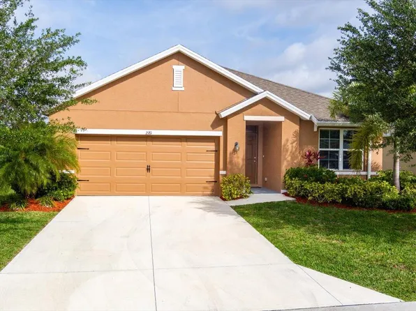 2181 SW Harwick Circle, Vero Beach, FL 32968