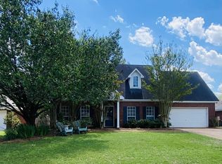 2010 Bayberry Dr, Flowood, MS 39232