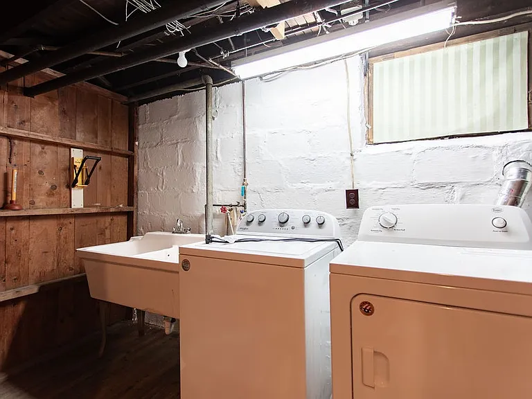 6331 Alderson St — Photo 31