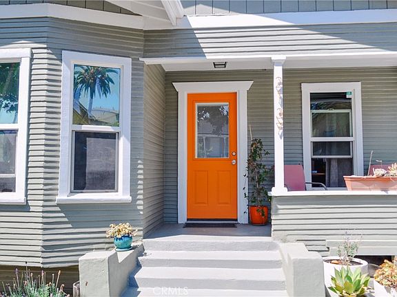 3rd image of 2137 Judson St
