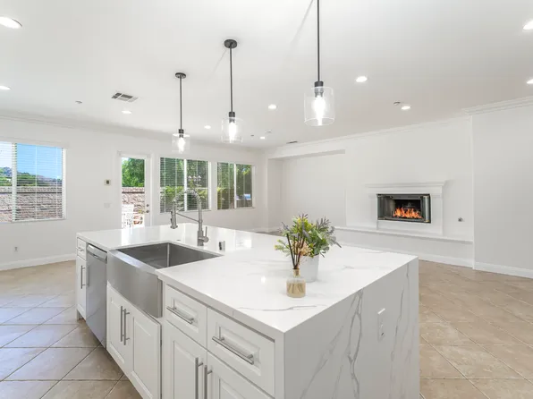 540 Boxcar Ln, Brea, CA 92823