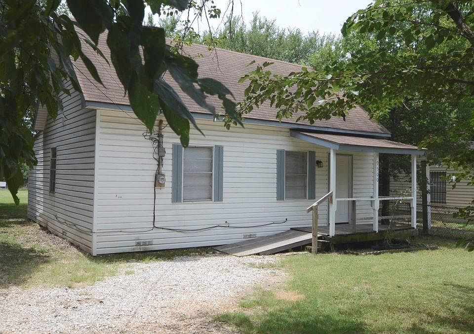 1st image of 9500 Thornhill Dr