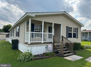 146 Adam Dr, New Oxford, PA 17350