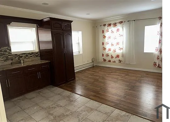 2 bed, 1200 sqft, $2,997 — Photo 4