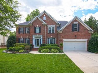 610 Birchwood Dr, Waxhaw, NC 28173