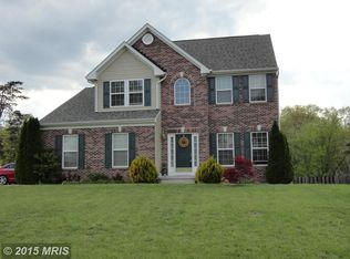 270 Triumphant Way, Falling Waters, WV 25419