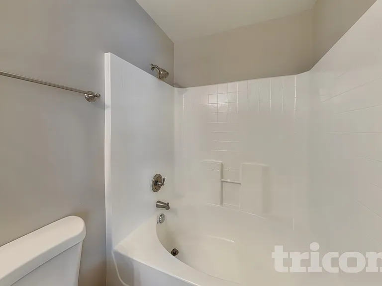 2217 Sunset Blvd — Photo 9