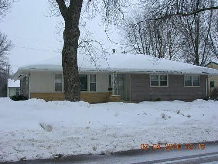 1st image of 202 Floral Ave