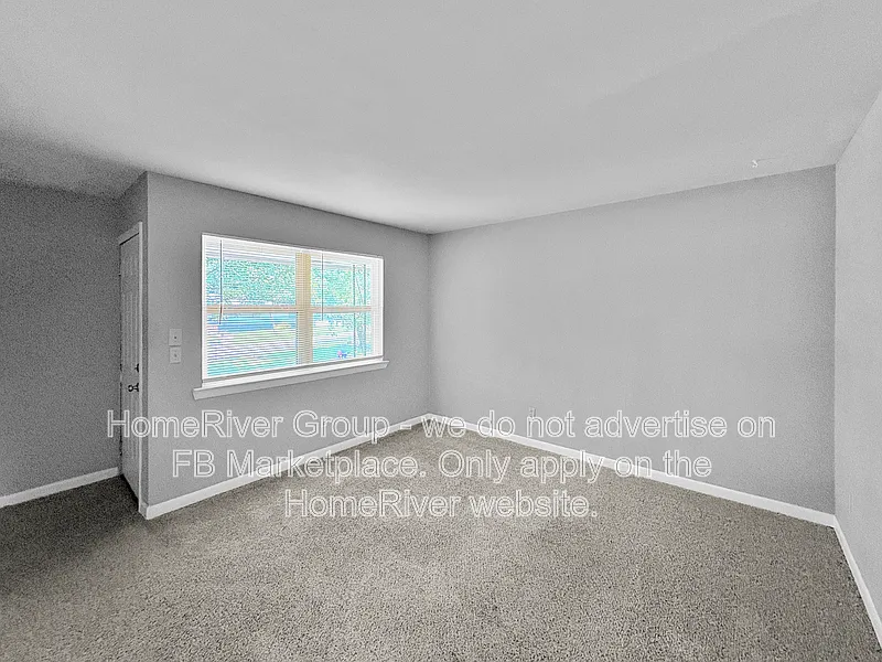 2 bed, 1.0 bath, 1100 sqft, $1,150 — Photo 2