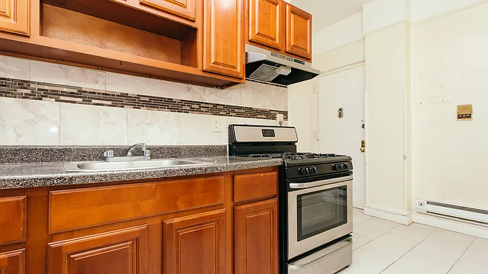 Rented by Nooklyn NYC LLC | media 3