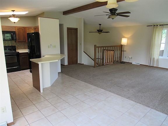 5th image of 5046 Margaret Dr