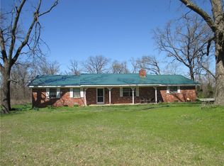 9552 N Ruby Hall Rd, Gentry, AR 72734