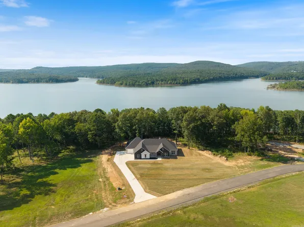 65 Elrod Dr, Greers Ferry, AR 72067