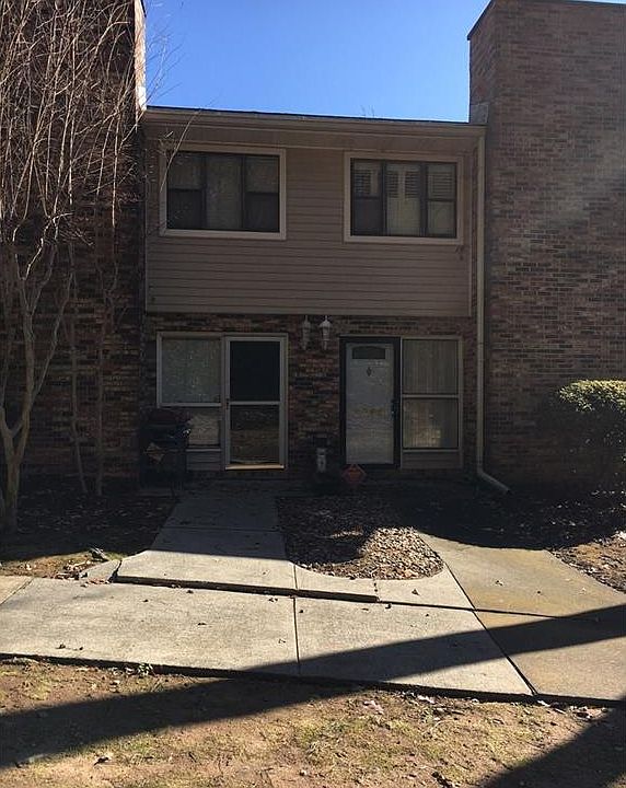 1st image of 2671 Moss Ln SE #2