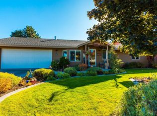 2312 SW 33rd St, Redmond, OR 97756