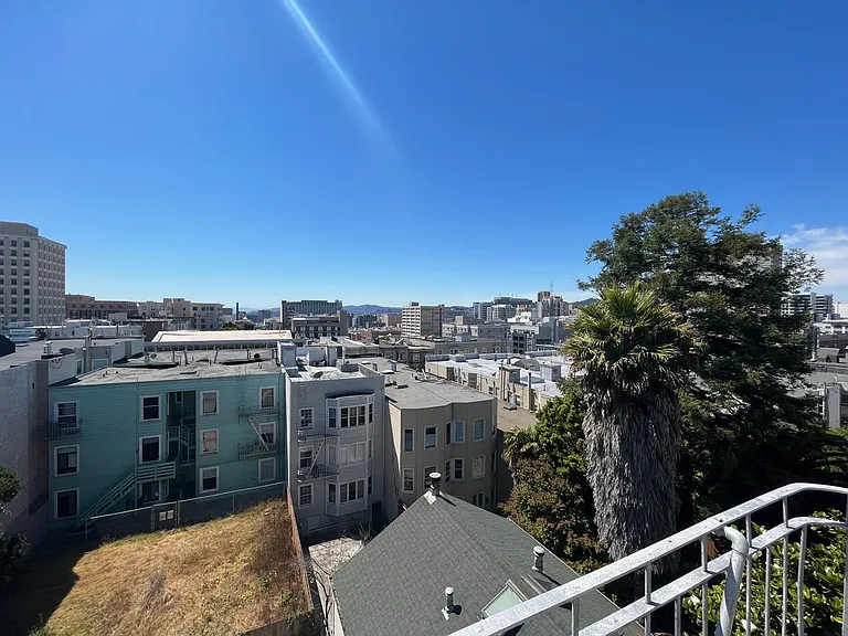 1545 Sacramento St #6 — Photo 13