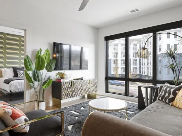 303 31st Ave N #212, Nashville, TN 37203