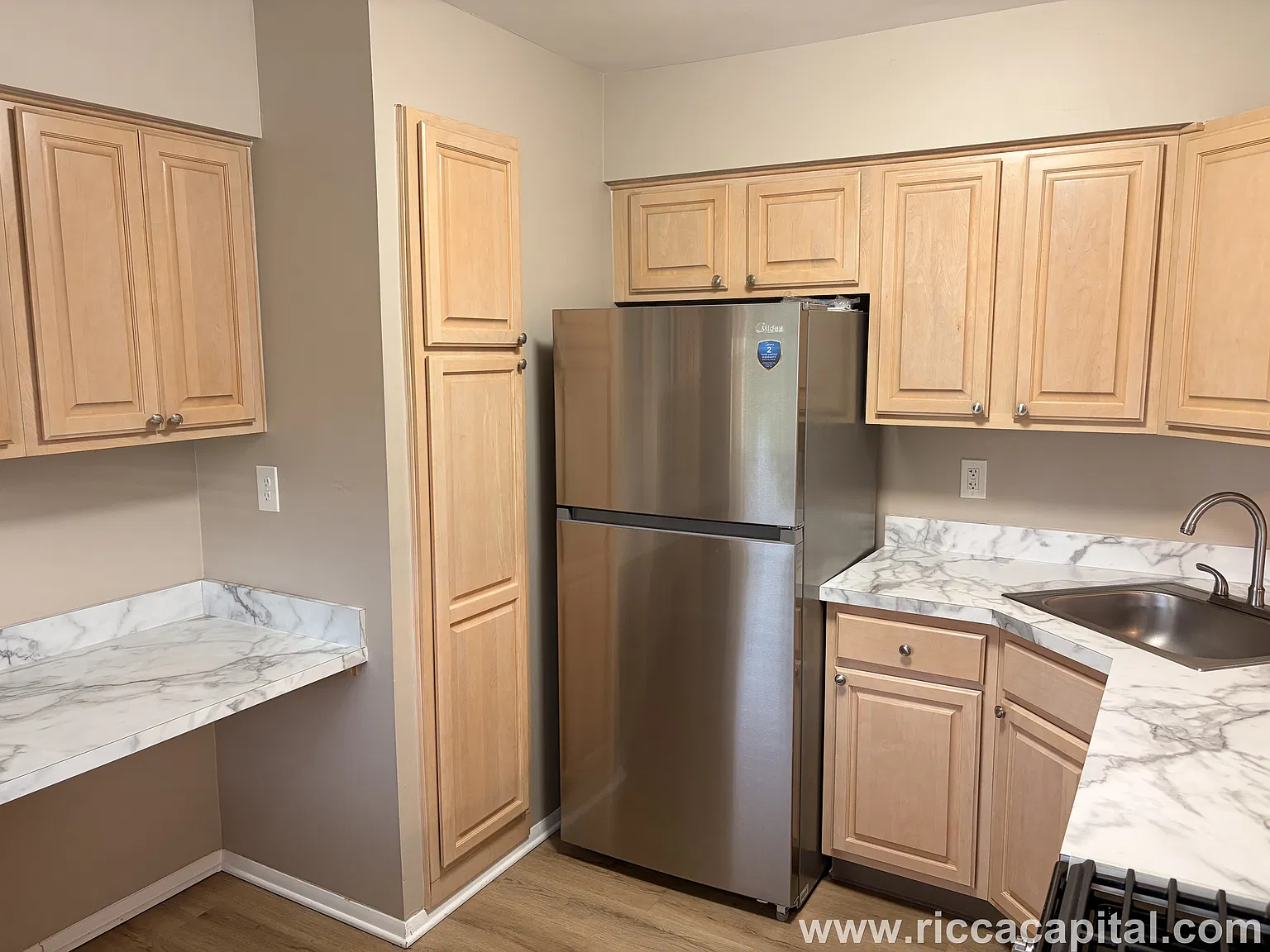 2 bed, 1014 sqft, $2,160 — Photo 4