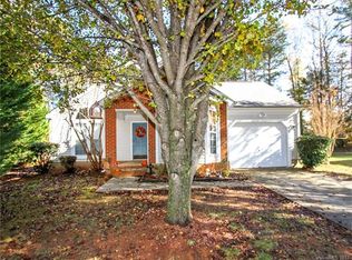 7204 Preakness Stakes Ln, Charlotte, NC