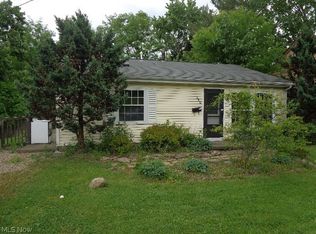 318 Ritter Dr, Rittman, OH 44270