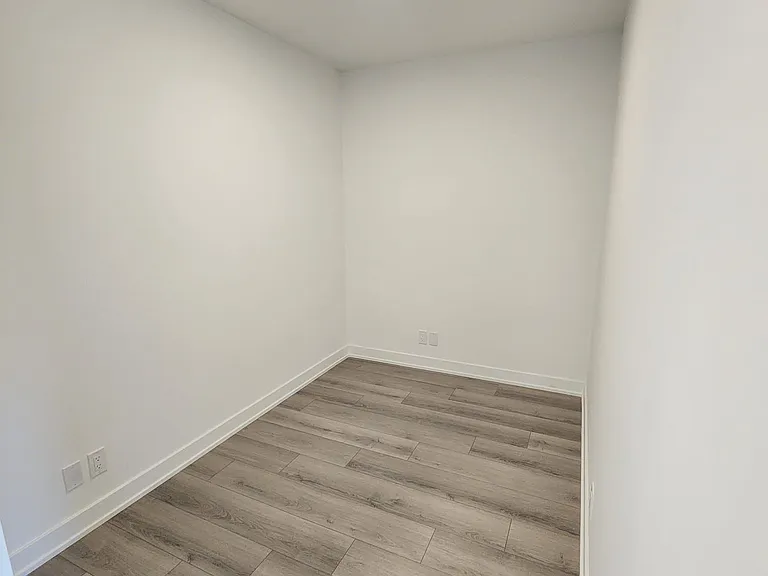 20 Deans Dr S #307 — Photo 11
