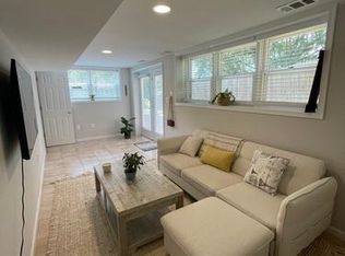 12 Lawngate Ct #Basement, Potomac, MD 20854
