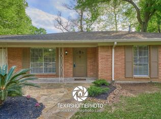 8811 Kerr Dr, Tomball, TX 77375