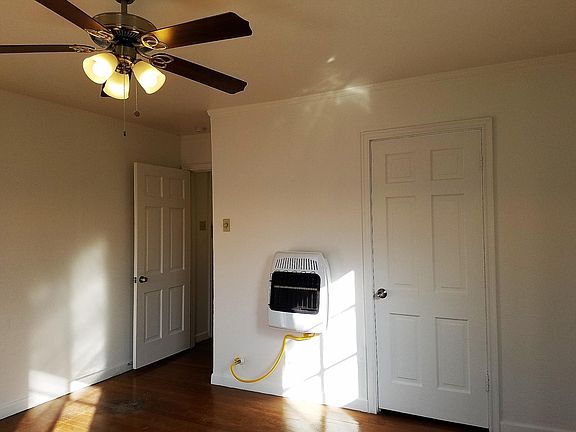 4th image of 315 E Melrose Dr APT C