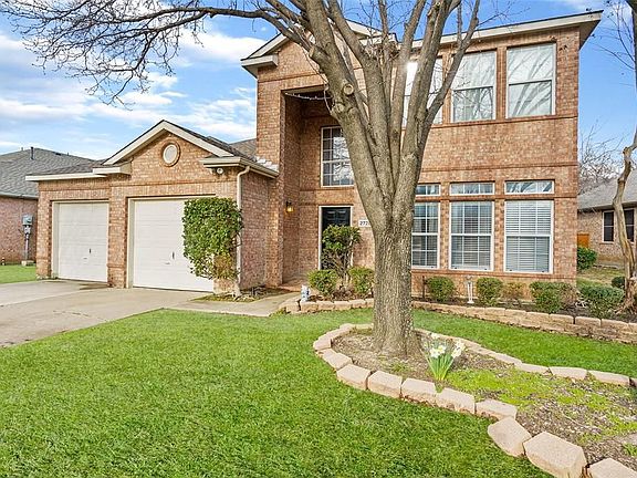 2nd image of 2720 Cypress Point Dr