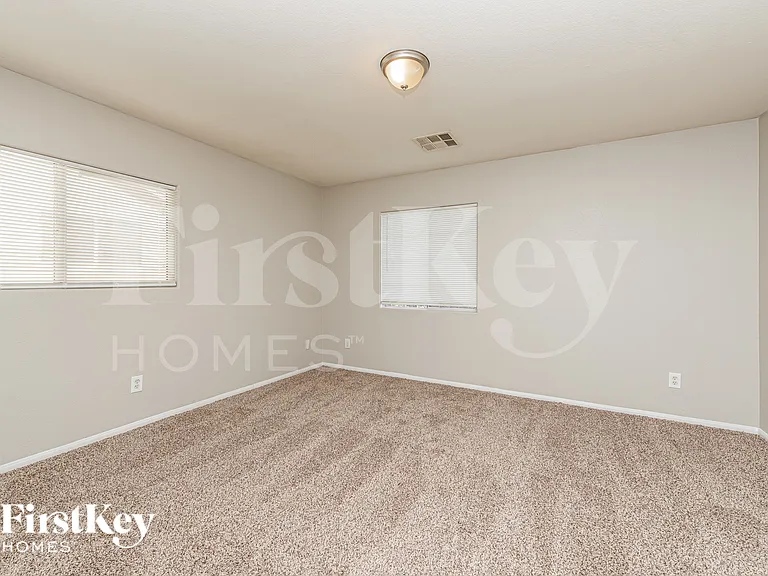 4913 Cherokee Run Ct — Photo 14