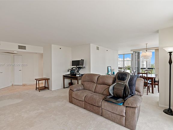 5th image of 3600 Mystic Pointe Dr APT 1207