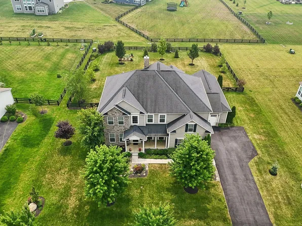 727 Regency Bnd, Delaware, OH 43015
