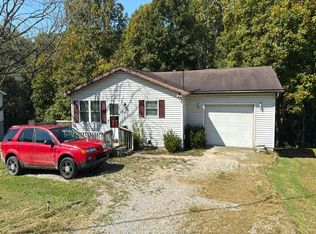 200 Edmar Ave, Marietta, OH 45750