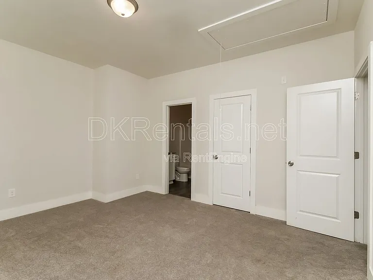140 Stewart Glen Dr — Photo 13