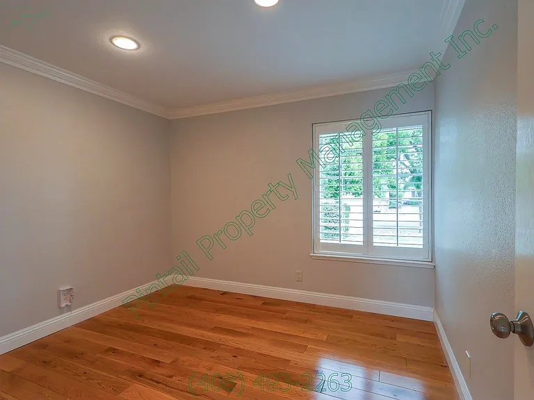 5950 Cabral Ave — Photo 12
