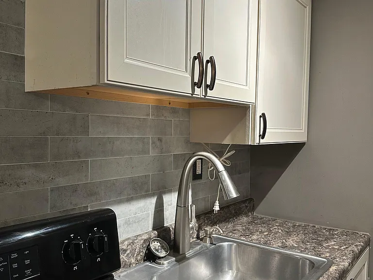 664 W McMicken Ave #3 — Photo 9