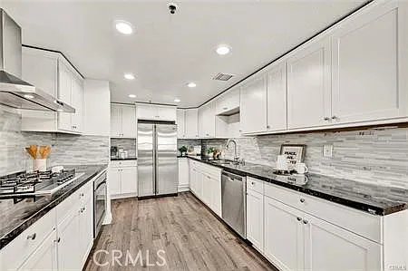 16255 Pacific Cir — Photo 9