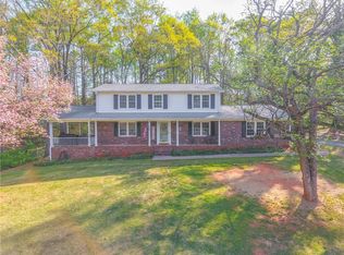 300 Elmwood St, Easley, SC 29642