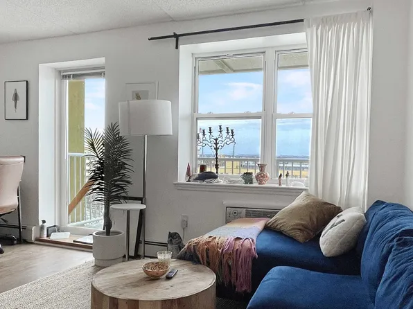 79-14 Rockaway Beach Boulevard image 14 of 15