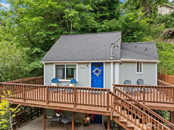 2569 E Williams Lane, Port Orchard, WA 98366