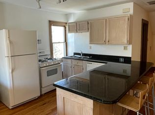 2943 E Derbyshire Rd #3, Cleveland, OH