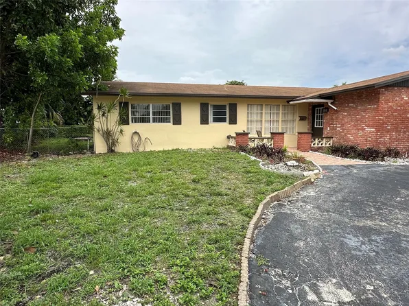 6862 Broadmoor, North Lauderdale, FL 33068