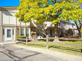 105 Paris Cir, Aurora, CO 80011