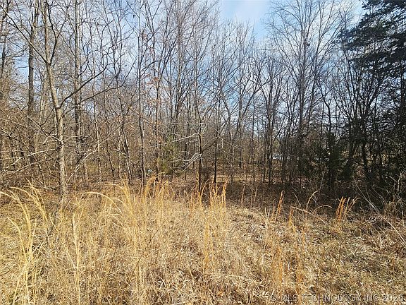 4th image of 4 E 500th Rd