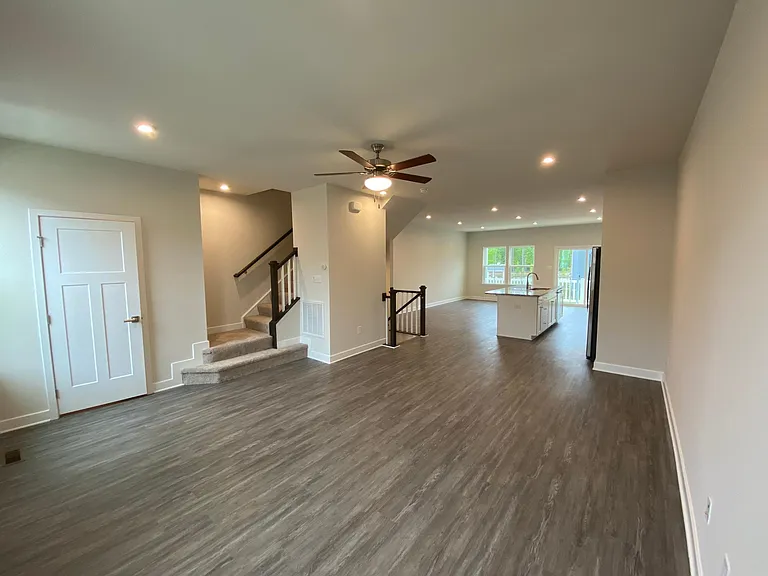 316 Crofton Village Ter — Photo 11