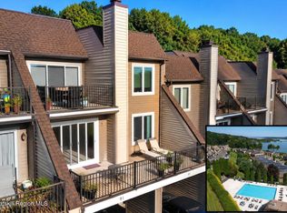 90 Riverview, Port Ewen, NY 12466